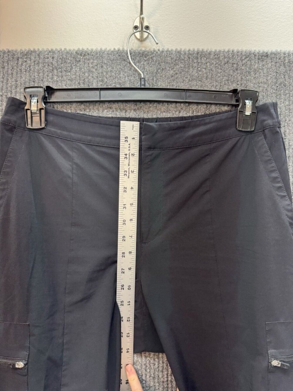 T By Talbots Cargo Jogger Pants Womens Medium Black Stretch Casual Athleisure - Picture 6 of 10